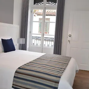 https://edificio-charles-204.madeira-islandshotels.com